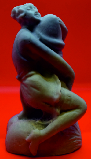 Frau umarmt Penis Frau umarmt Penis