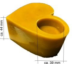 Herzförmiger Kerzenhalter